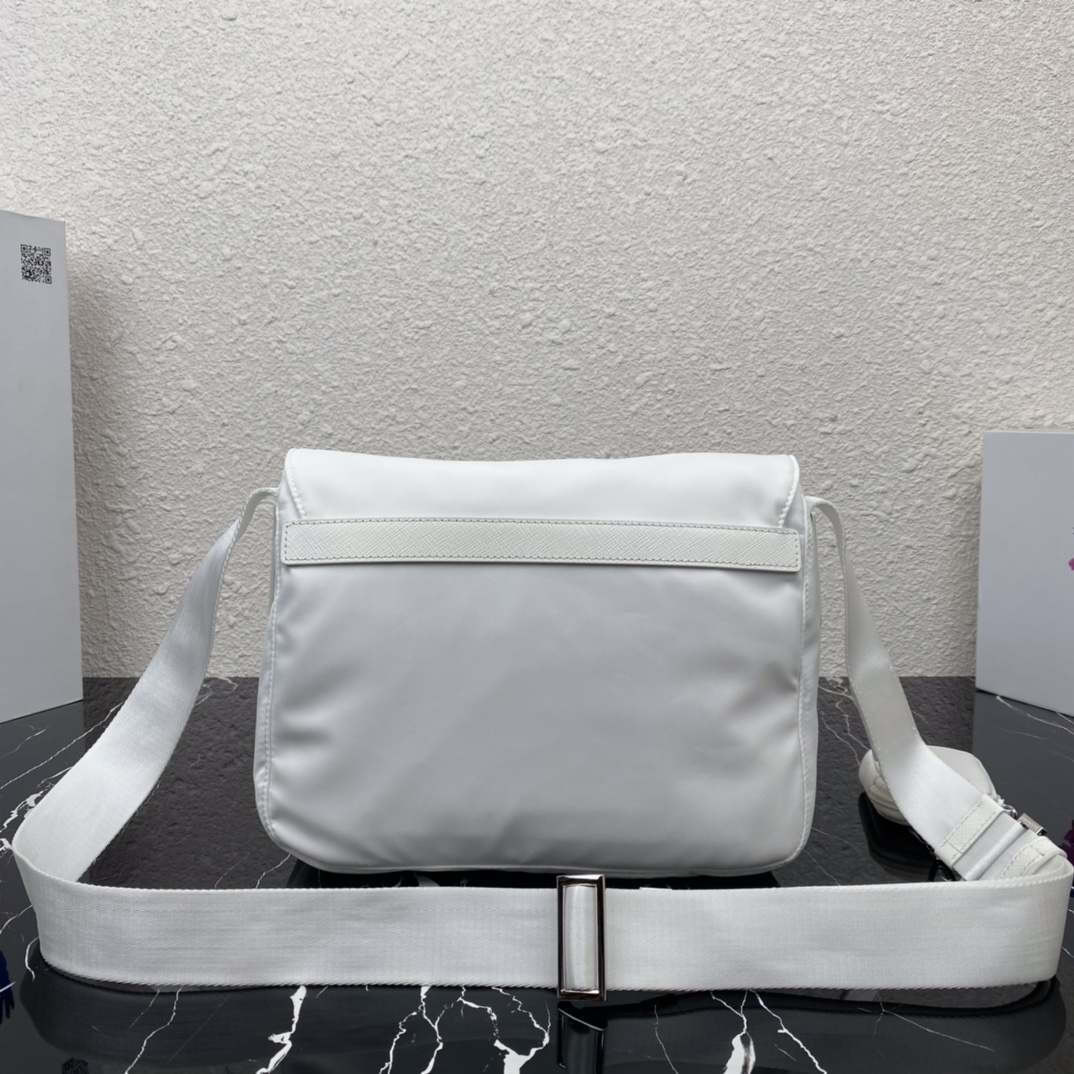 Bagsaaa Pra*a Re-Nylon white shoulder bag - 27x20.5x12cm