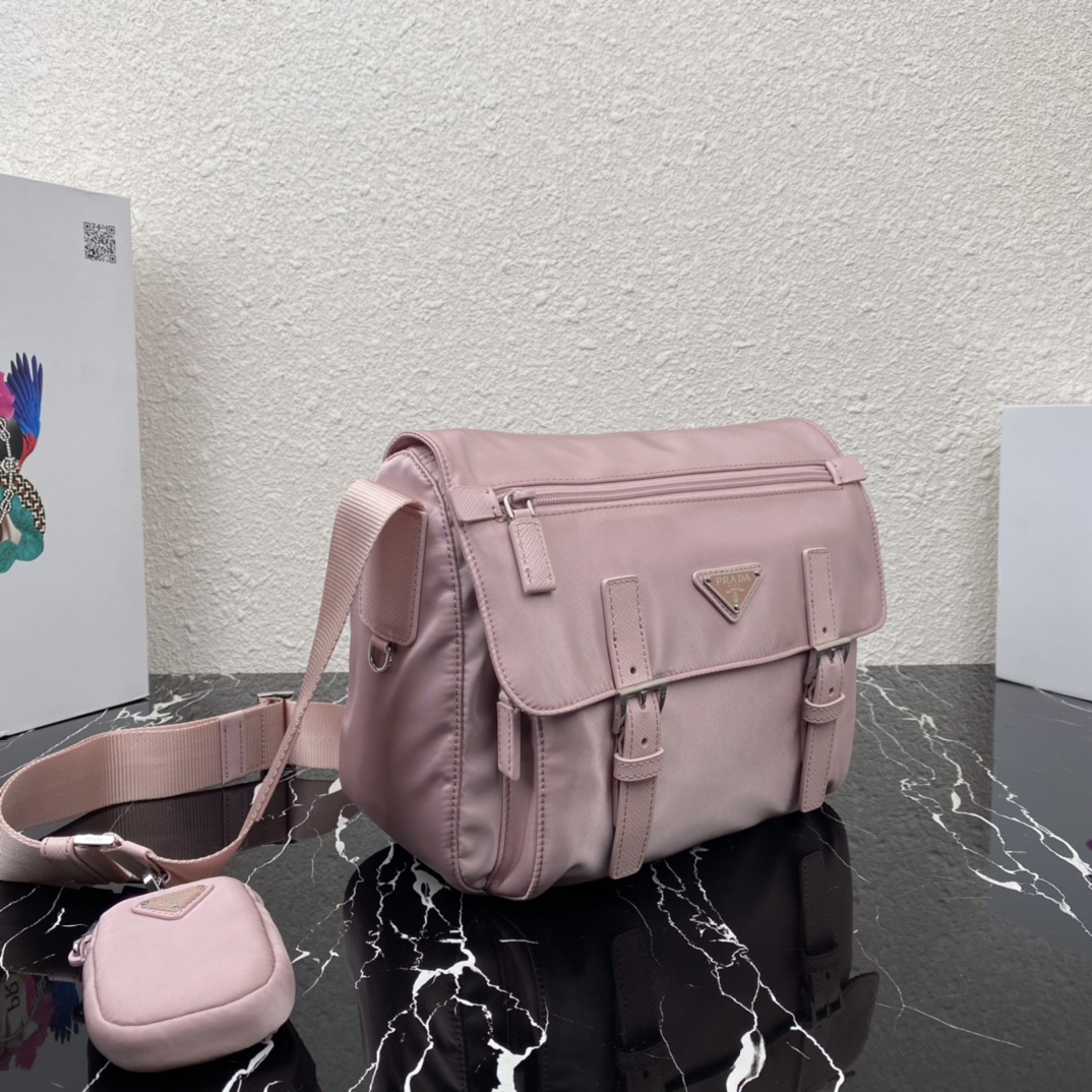 Bagsaaa Pra*a Re-Nylon pink shoulder bag - 27x20.5x12cm