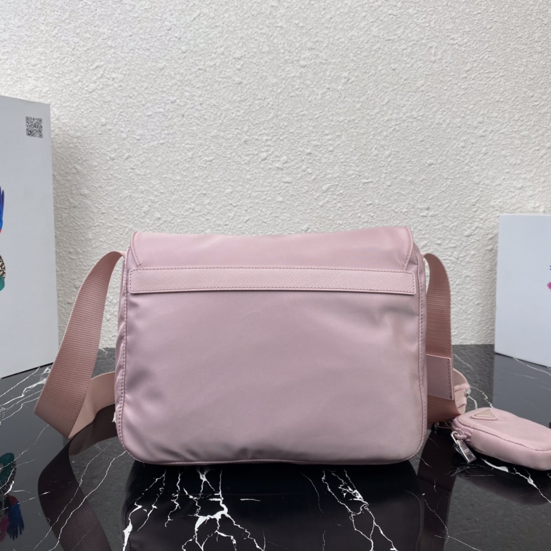 Bagsaaa Pra*a Re-Nylon pink shoulder bag - 27x20.5x12cm
