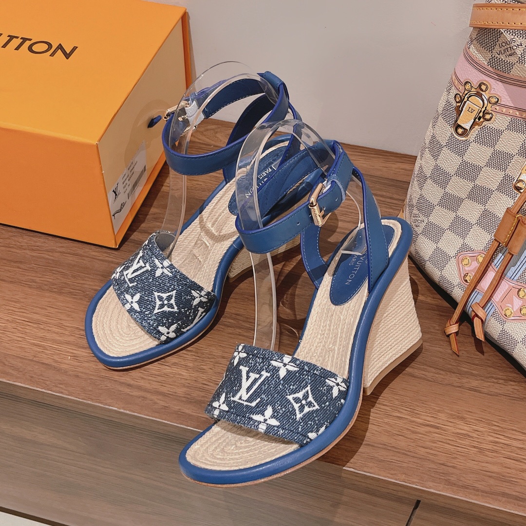 Bagsaaa L0vis Vvtt0n Blue Wedge