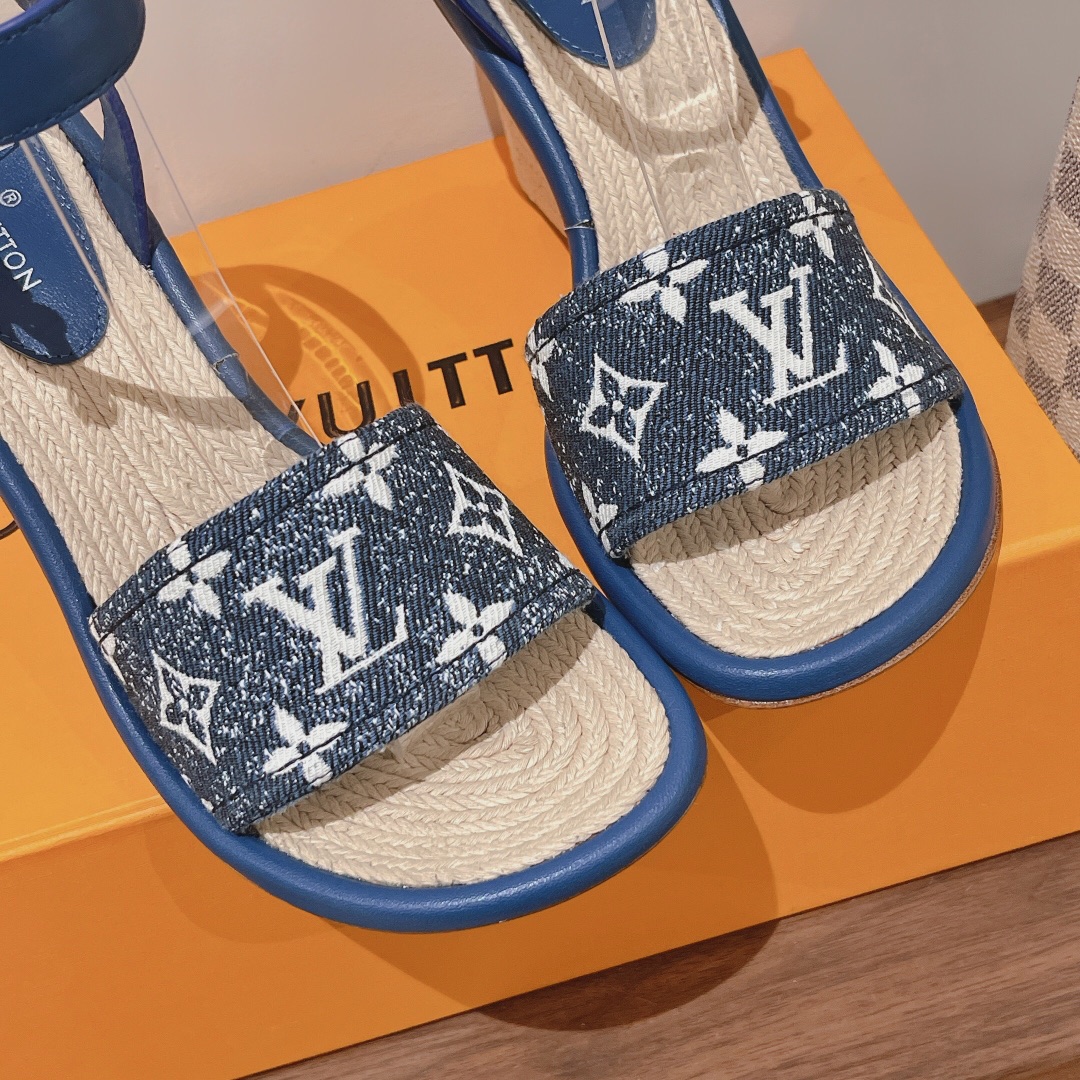 Bagsaaa L0vis Vvtt0n Blue Wedge