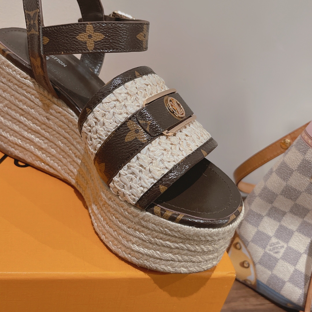 Bagsaaa L0vis Vvtt0n Starboard Wedge Sandal Brown Monogram LV Logo