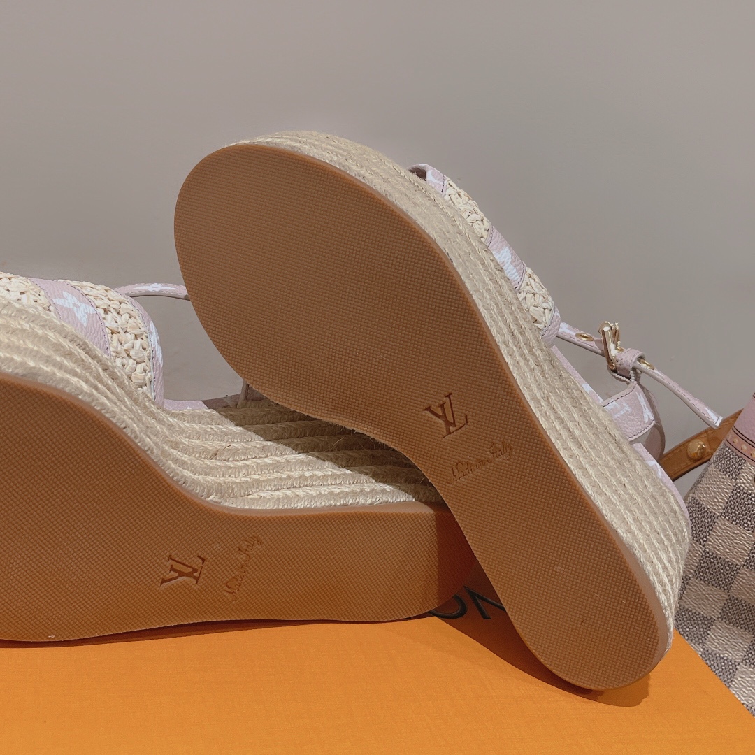Bagsaaa L0vis Vvtt0n Starboard Wedge Sandal Pink LV Logo