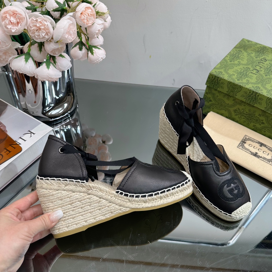 Bagsaaa Gvc*1 Ankle Tie Wedge Espadrille Black Sandals