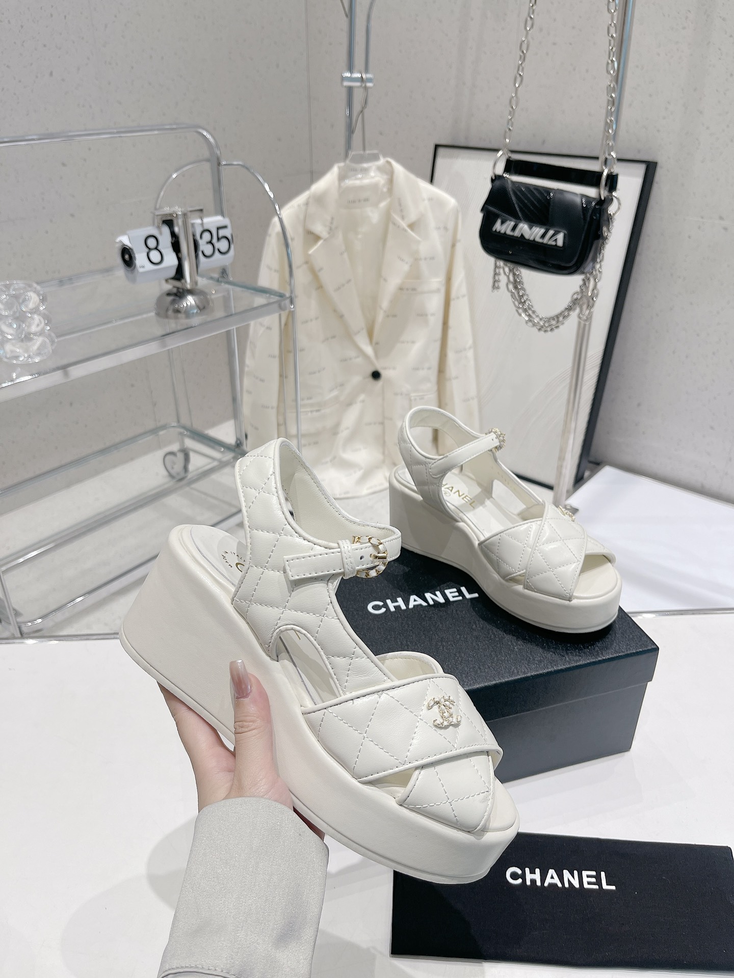 Bagsaaa Ch**el White Lambskin Wedge Sandals
