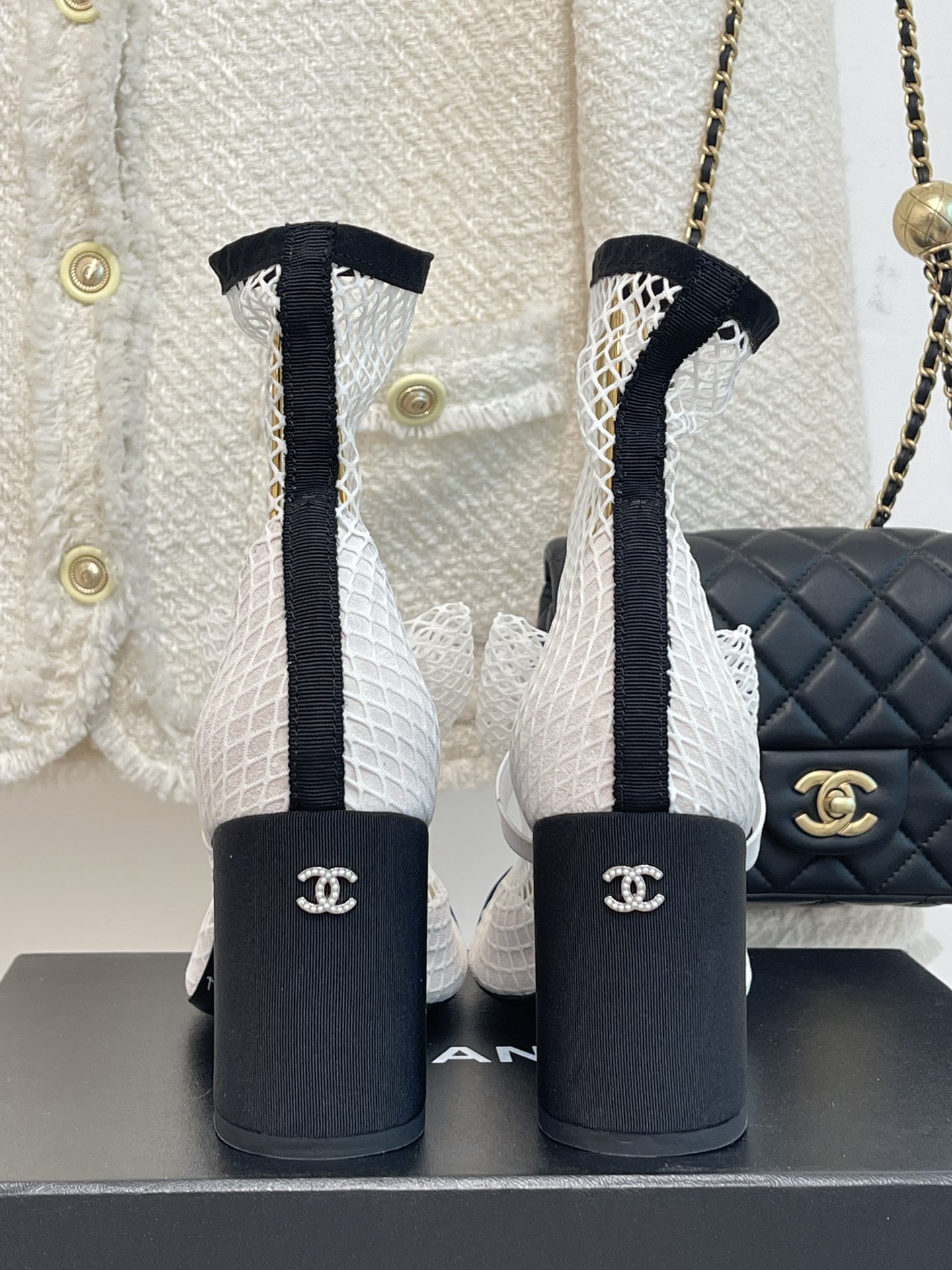 Bagsaaa Ch**el Mary Janes Resille, Kid Suede & Patent Calfskin White & Black High Heels