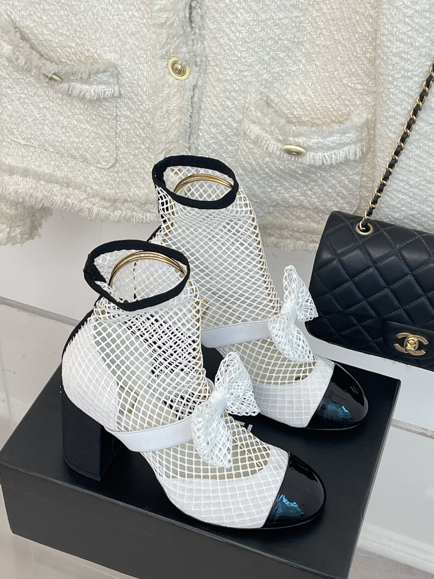 Bagsaaa Ch**el Mary Janes Resille, Kid Suede & Patent Calfskin White & Black High Heels