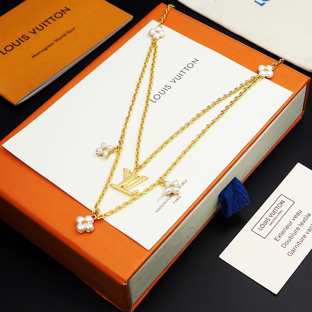 Bagsaaa L0vis Vvtt0n Floragram Necklace