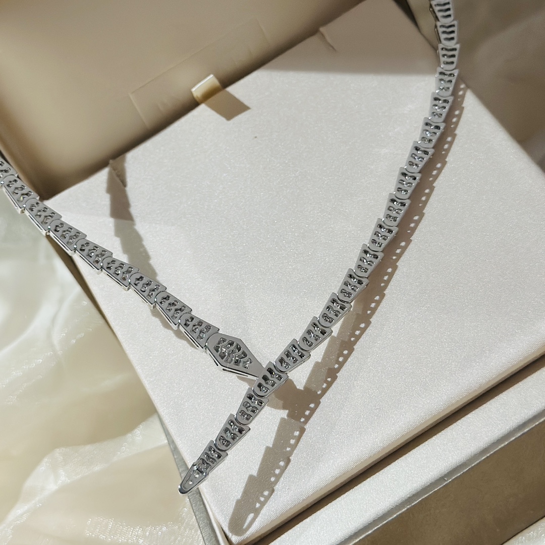 Bagsaaa Bv1g*ai Serpenti Viper Necklace