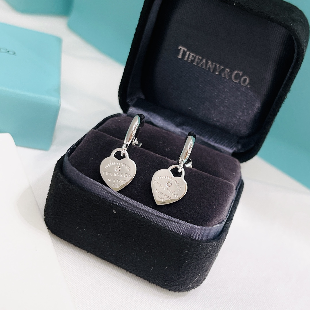 Bagsaaa T*f*ny&Co Heart Silver Earrings