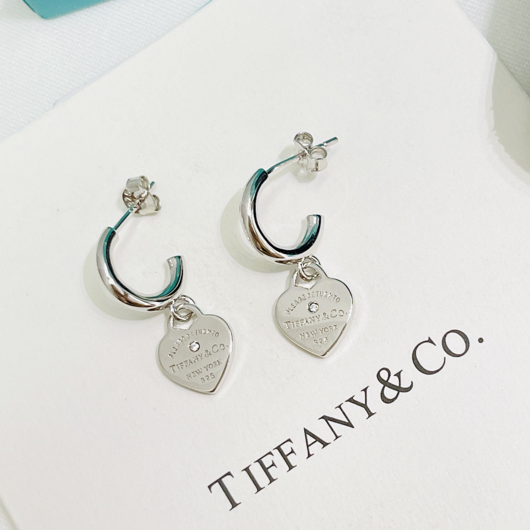 Bagsaaa T*f*ny&Co Heart Silver Earrings
