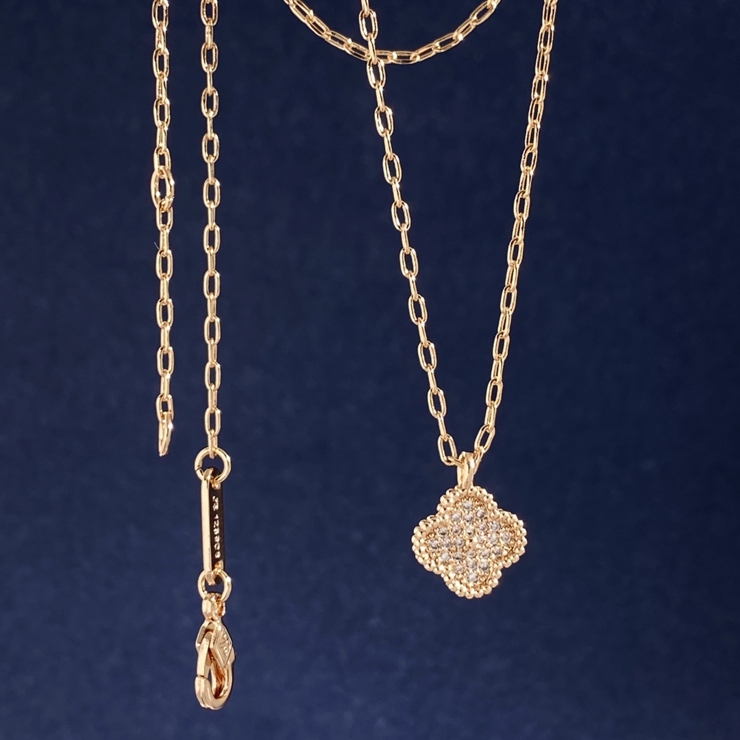 Bagsaaa V*n Cl**f & Arp*1s Necklace