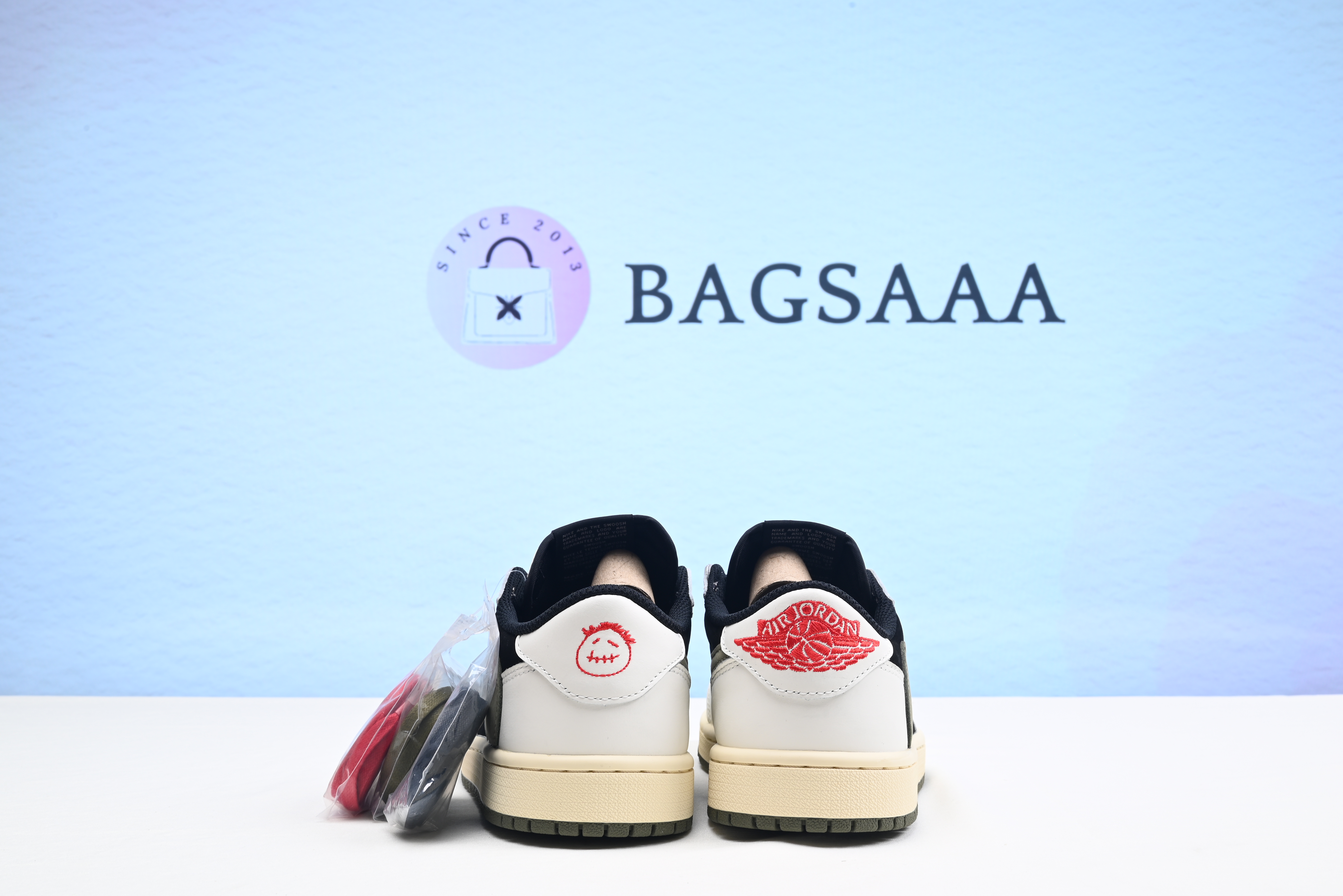 Bagsaaa Nike Air Jordan 1 Low Olive