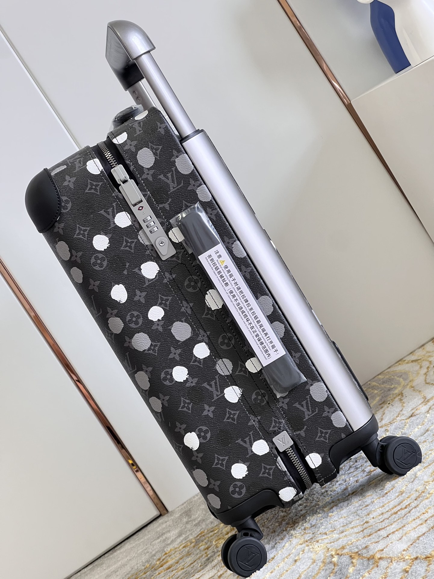 Bagsaaa L0vis Vvtt0nLV x YK Horizon 55 Black and silver Rolling Luggage - M10122