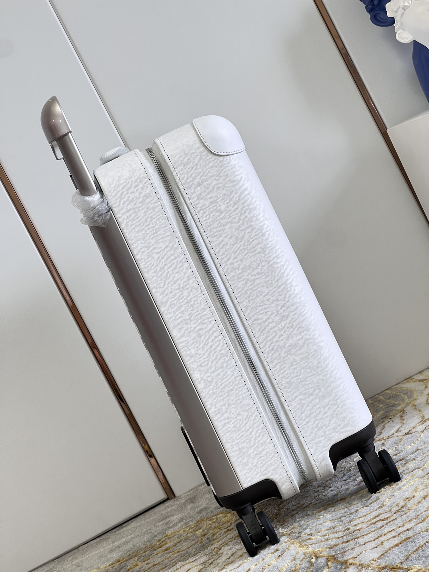 Bagsaaa L0vis Vvtt0n Rolling Luggage Horizon 55 White Monogram