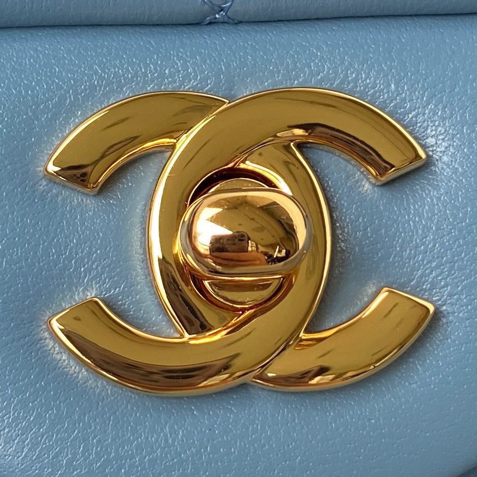 Bagsaaa Ch**el Flap Bag Blue Gold Hardware - 20cm