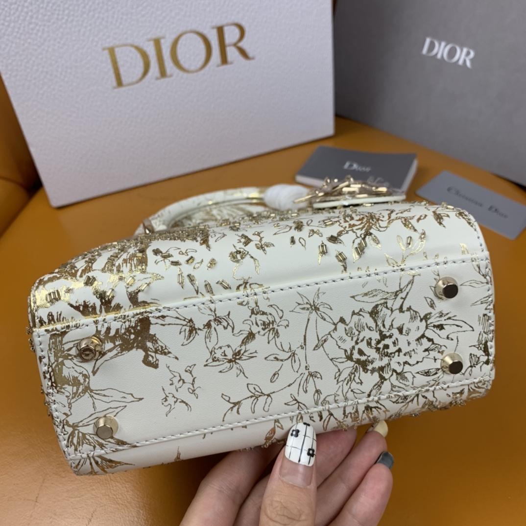 Bagsaaa D10r Mini Lady White Metallic Pattern