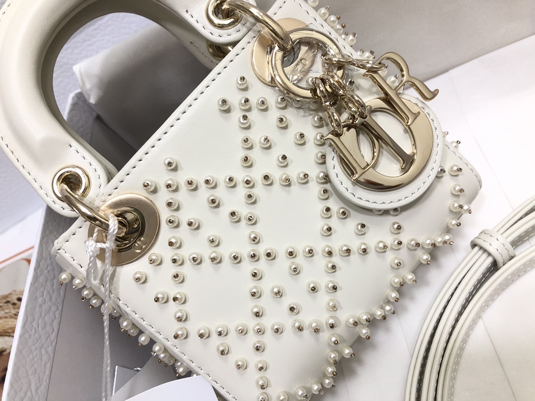 Bagsaaa D10r Lady Mini White Leather Crystal