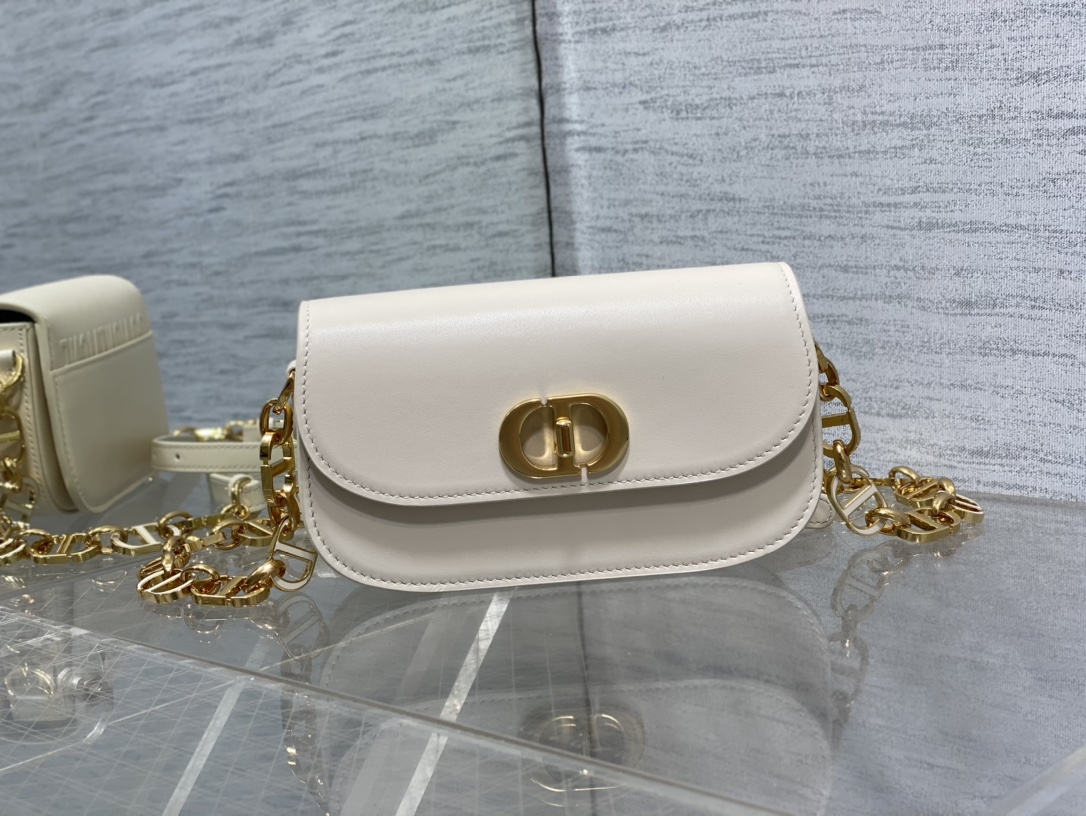 Bagsaaa D10r Montaigne Messenger White Bag - 18*4.5*10cm