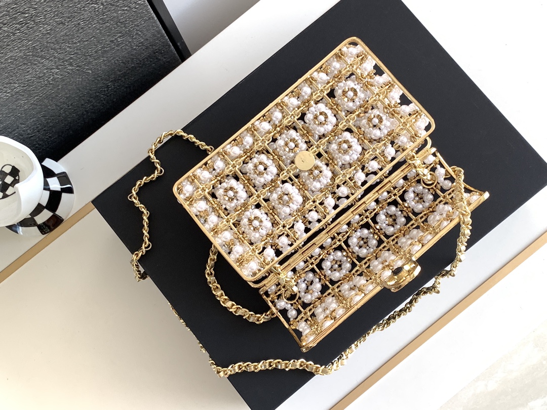 Bagsaaa Ch**el Evening Bag Golden-Tone Metal & Imitation Pearls AS4076 - 17x11X6cm