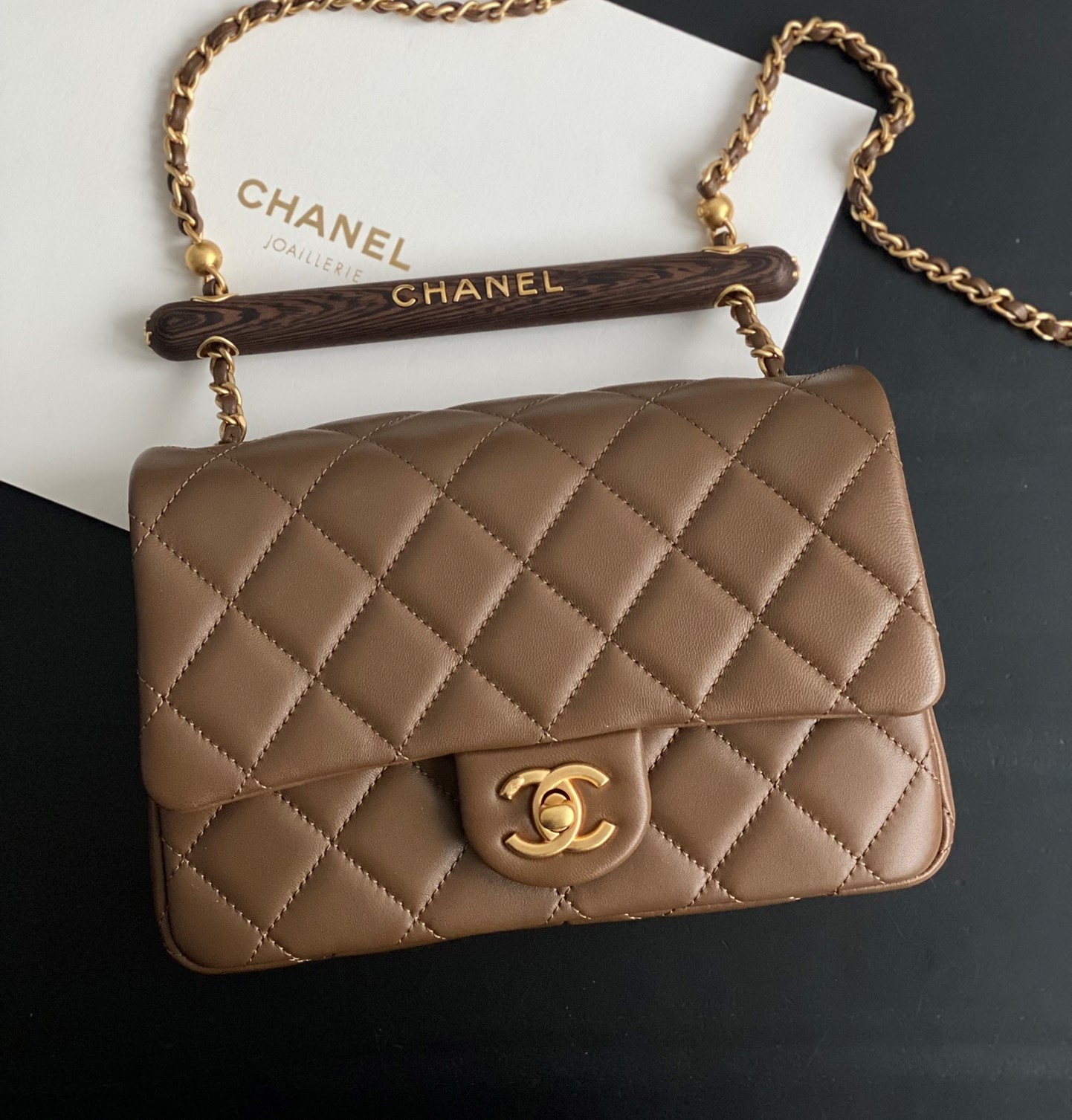 Bagsaaa Ch**el Flap Brown Bag - 21*13.5*6cm