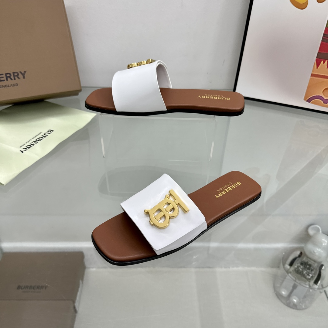 Bagsaaa Bv*b*rry Logo White Slides