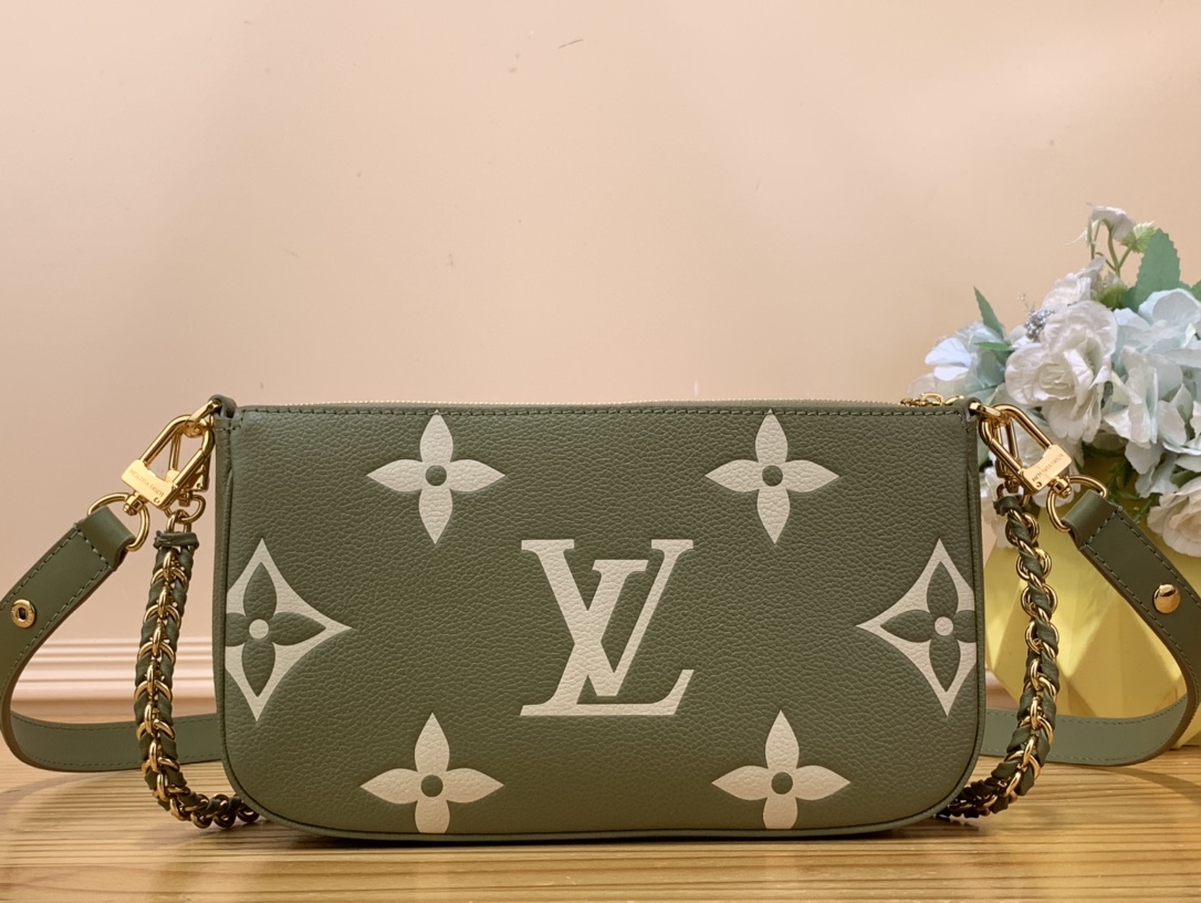 L0vis Vvtt0n MULTI POCHETTE ACCESSOIRES Green - 24x13.5x4cm