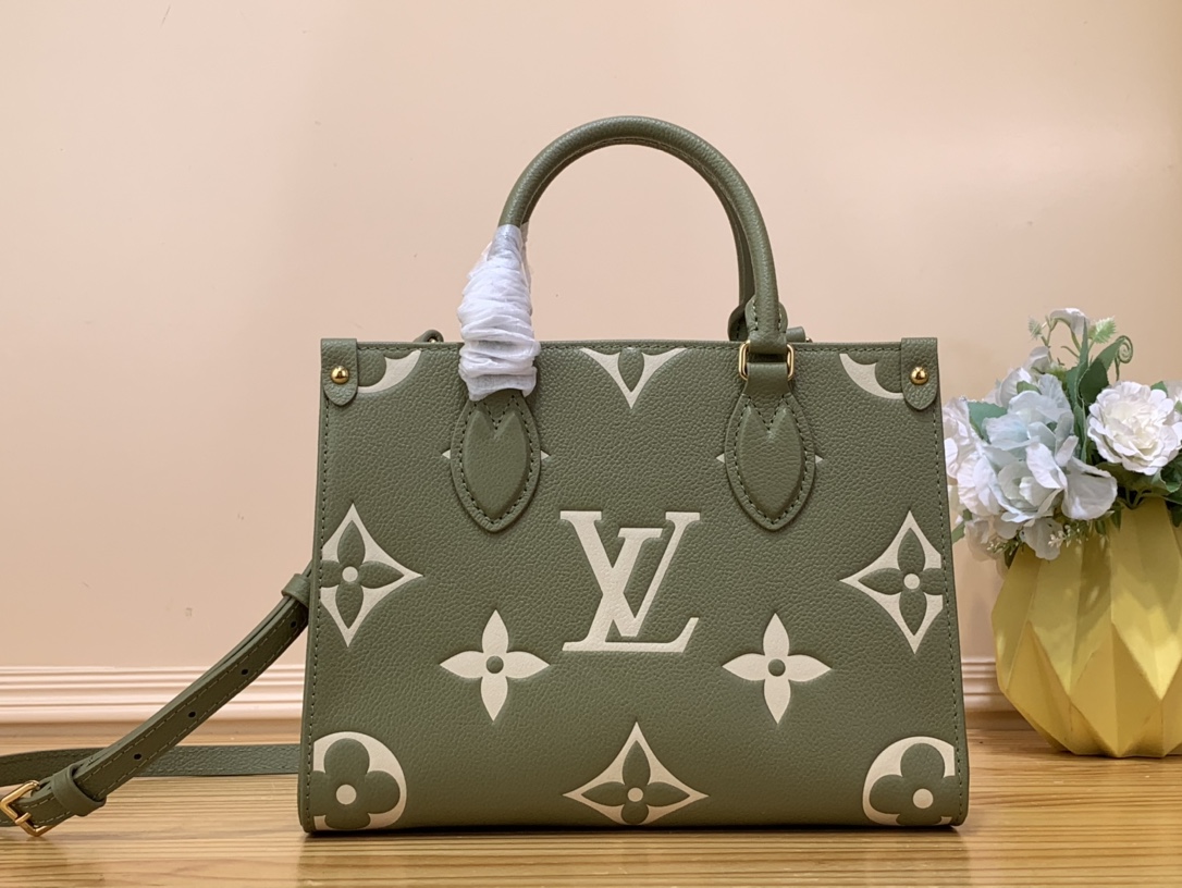 Bagsaaa L0vis Vvtt0n Onthego Green PM - 25 x 19 x 11.5