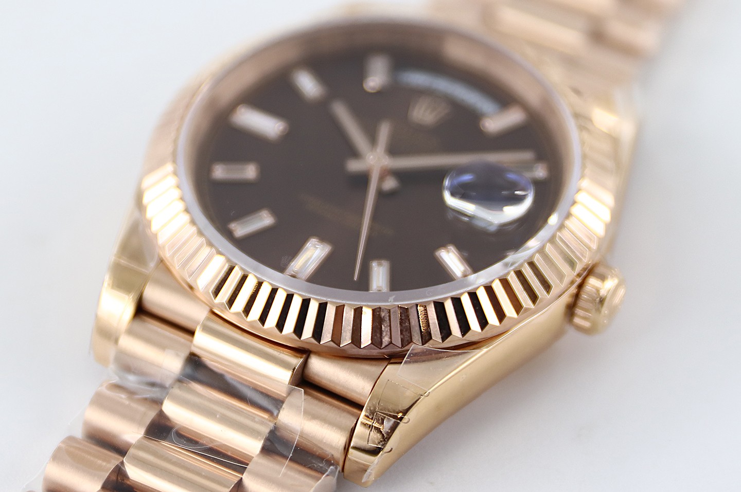 Bagsaaa R01ex Day-Date 40mm Rose Gold Chocolate Dial