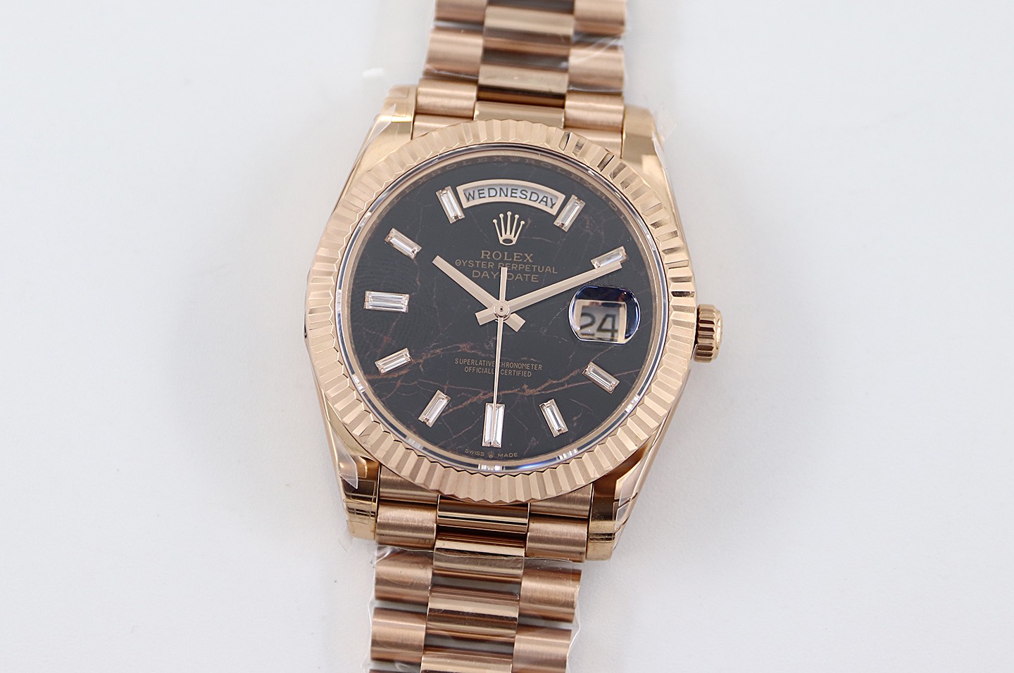 Bagsaaa R01ex Day-Date 40 Everose Eisenkiesel