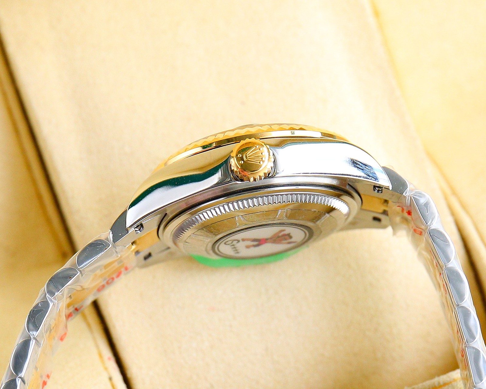 Bagsaaa R01ex Lady Datejust Oystersteel and Silver and Gold Dial 28mm