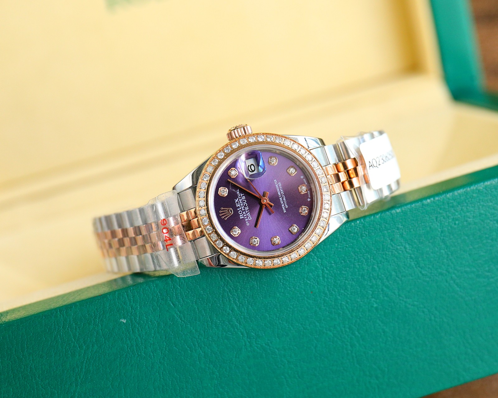 Bagsaaa Lady-Datejust 28 Rolesor Yellow D1am0nd / Jubilee / Lavender D1am0nd