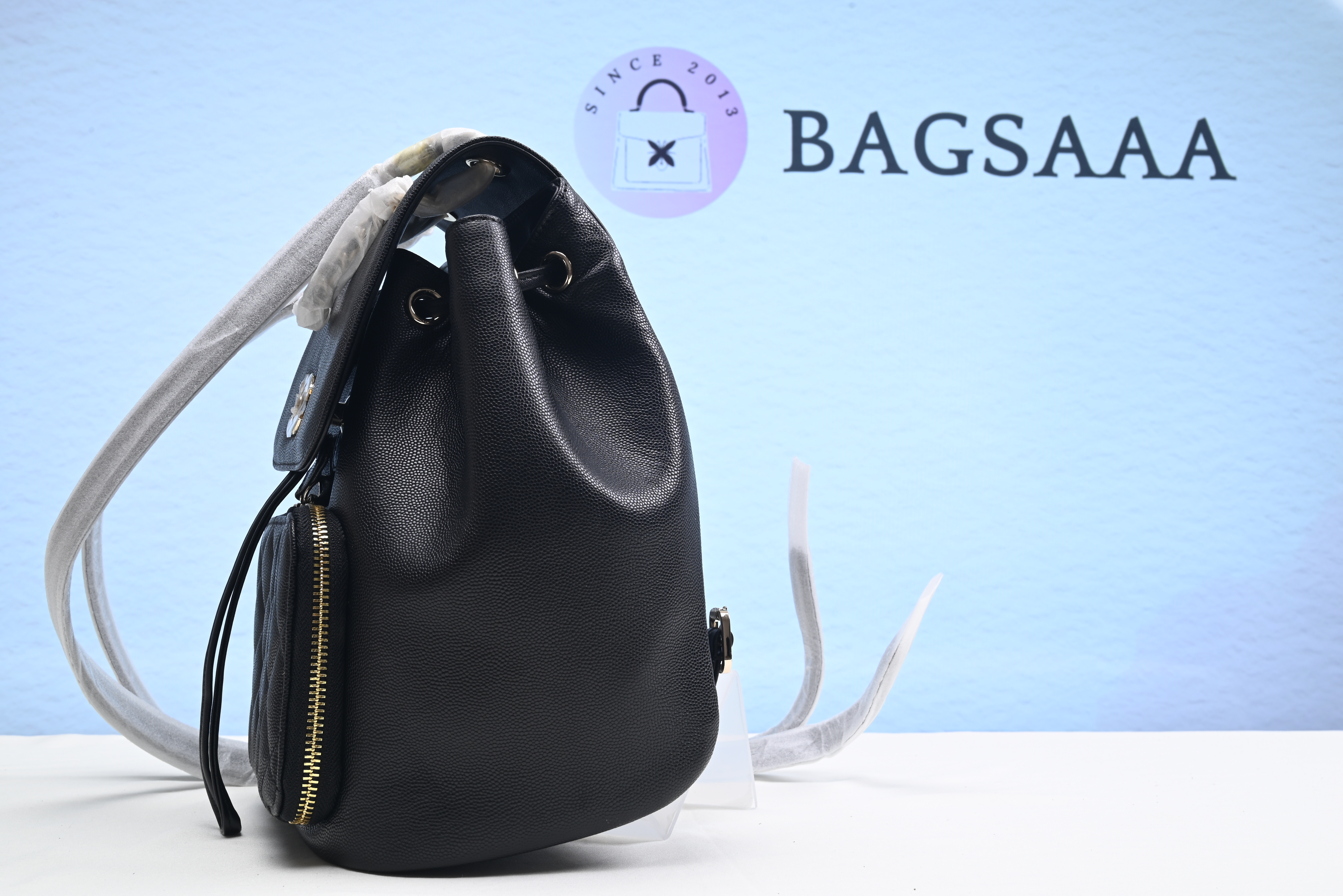 Bagsaaa Ch**el BUSINESS AFFINITY BACKPACK - 23 × 22 × 15 cm
