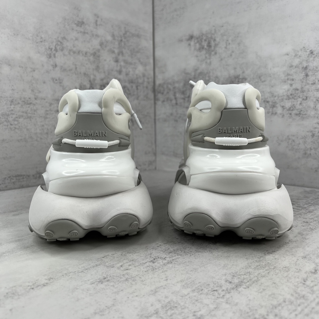 Bagsaaa Balmain Unicorn Low Top trainers in neoprene and leather white and grey