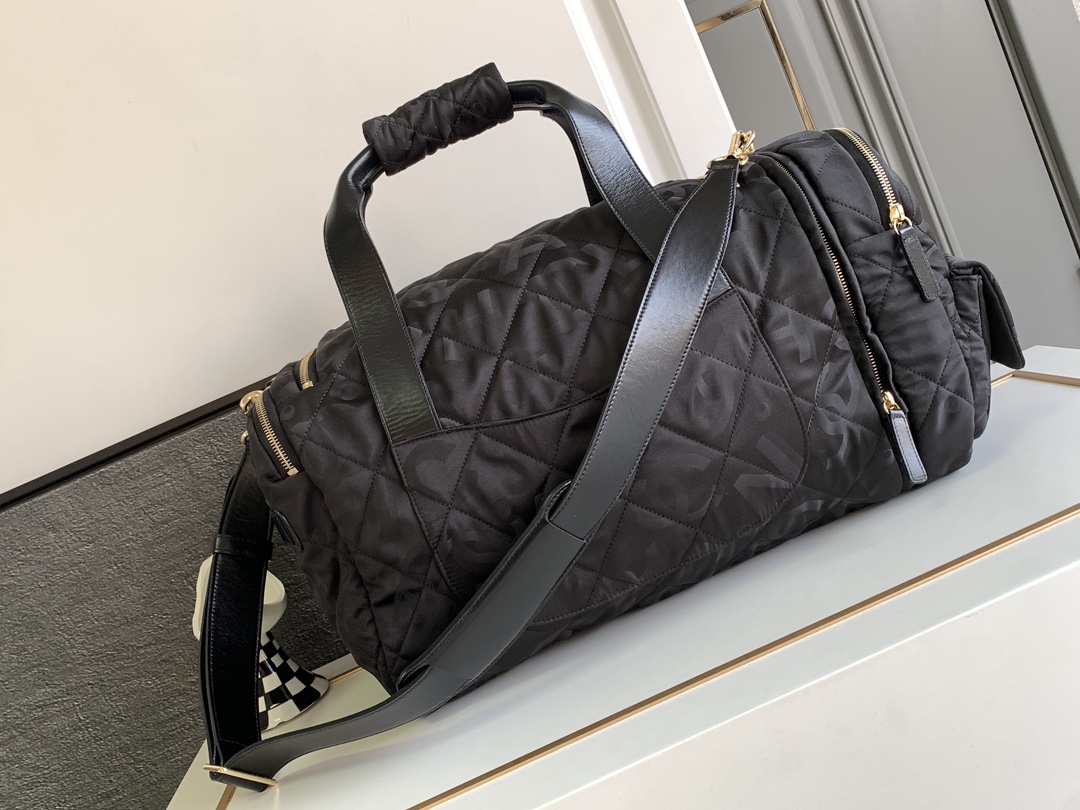 Bagsaaa Ch**el Black Nylon Coco Neige Two-in-One Duffle/Backpack - 51*23*20.5cm