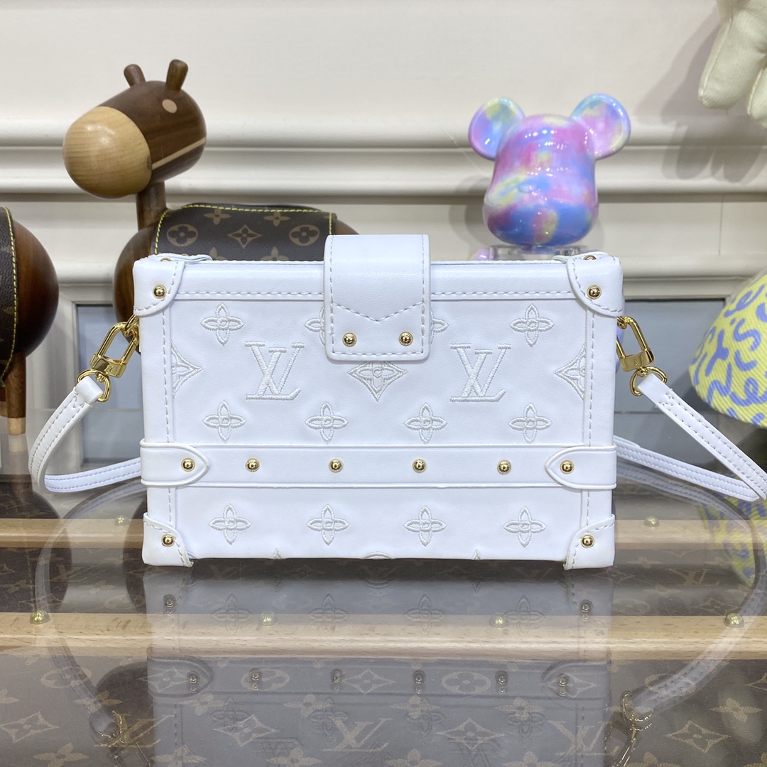 Bagsaaa L0vis Vvtt0n Petite Malle Bag White Calfskin Monogram - 20 x 12.5 x 6 cm