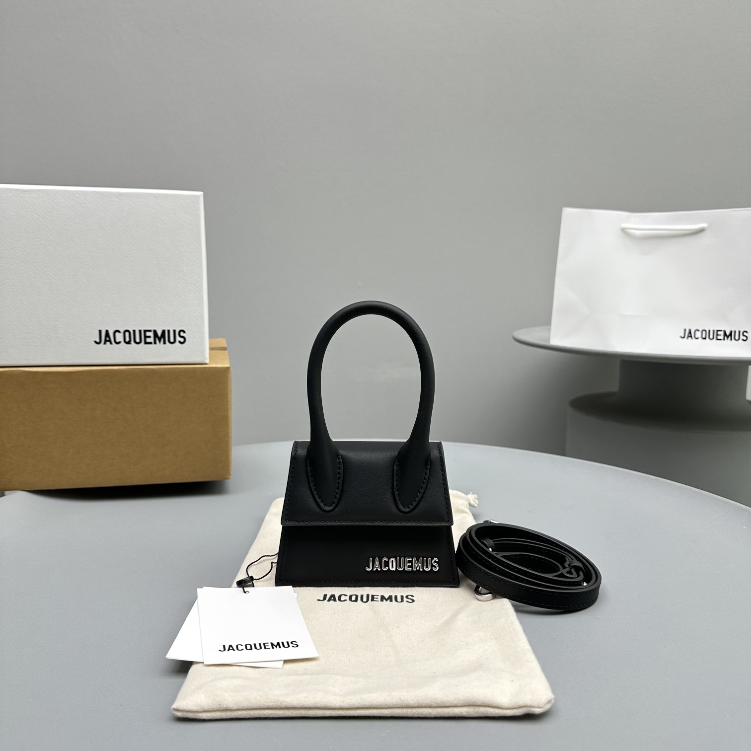 Bagsaaa Le Chiquito Original Black - 12x8x5cm
