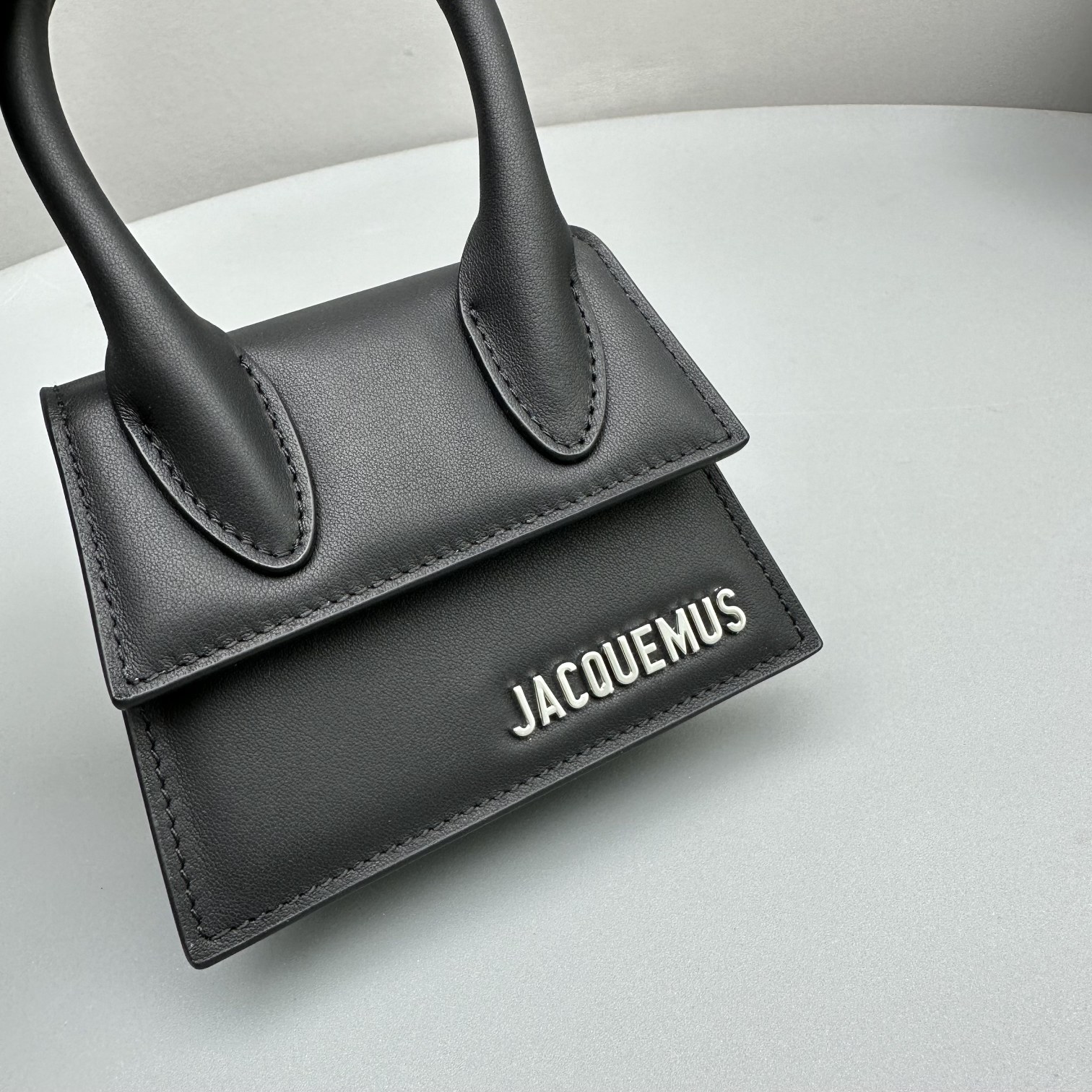 Bagsaaa Le Chiquito Original Black - 12x8x5cm