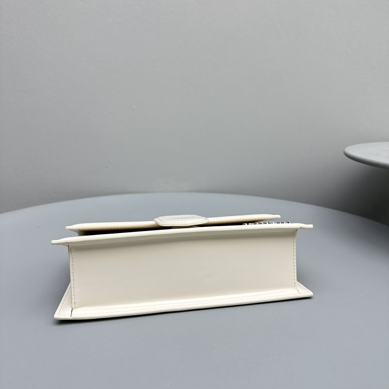 Bagsaaa Jacquemus Le Grand Bambino White - 24x13x7cm