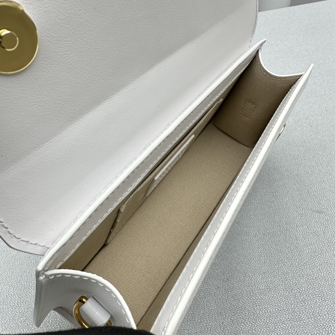 Bagsaaa Jacquemus Le Chiquito Long White - 21x10x6cm