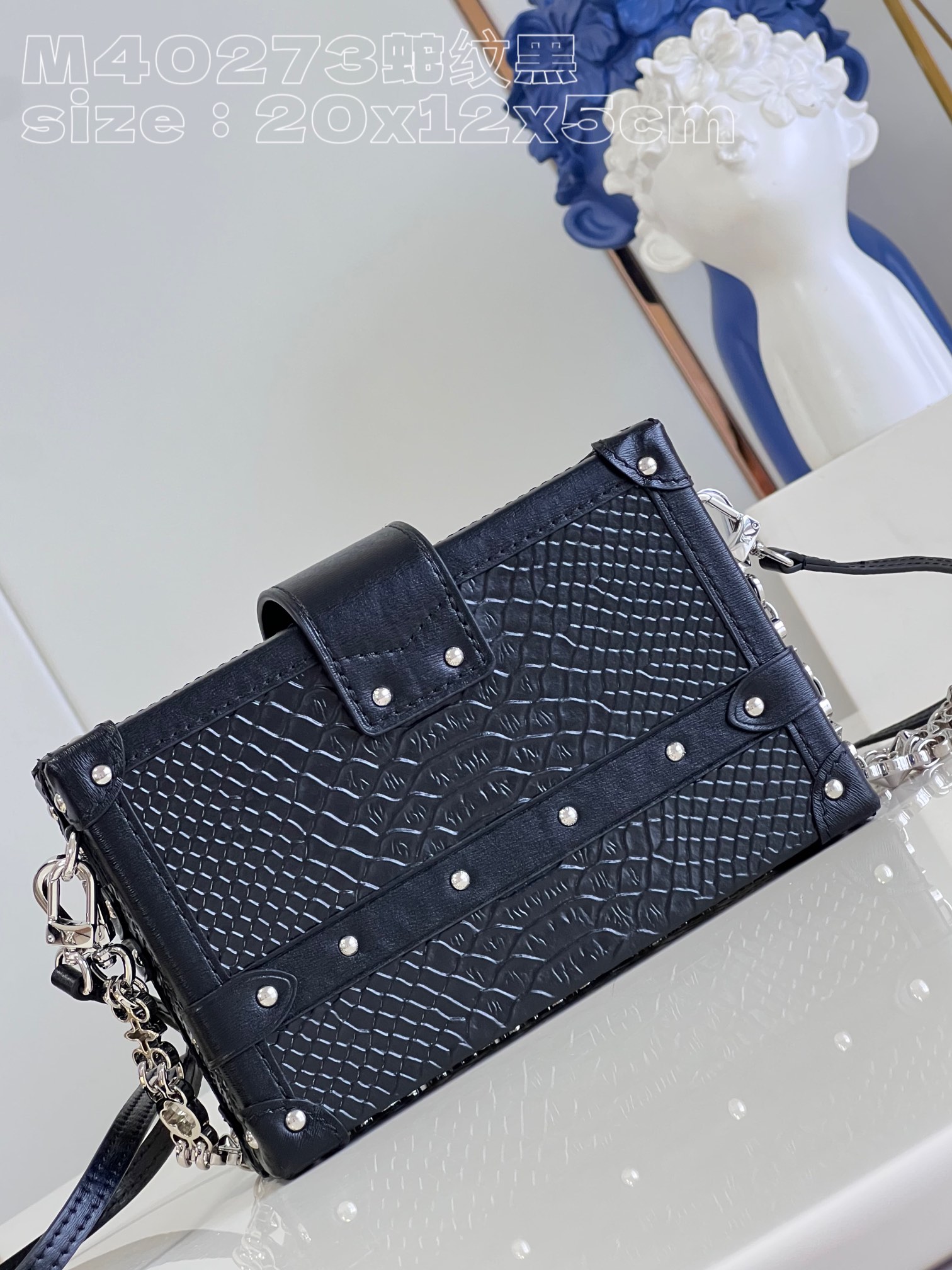 Bagsaaa L0vis Vvtt0n Petite Malle Bag Navy Python Leather Silver Hardware