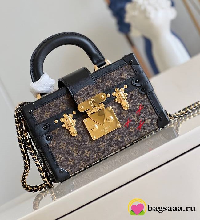 Bagsaaa L0vis Vvtt0n Petite Malle Capitale bag 