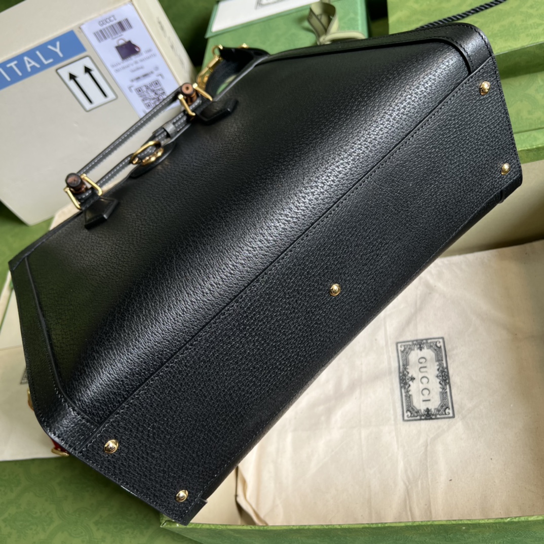 BAGSAAA Gvc*1 DIANA MEDIUM TOTE BAG BLACK