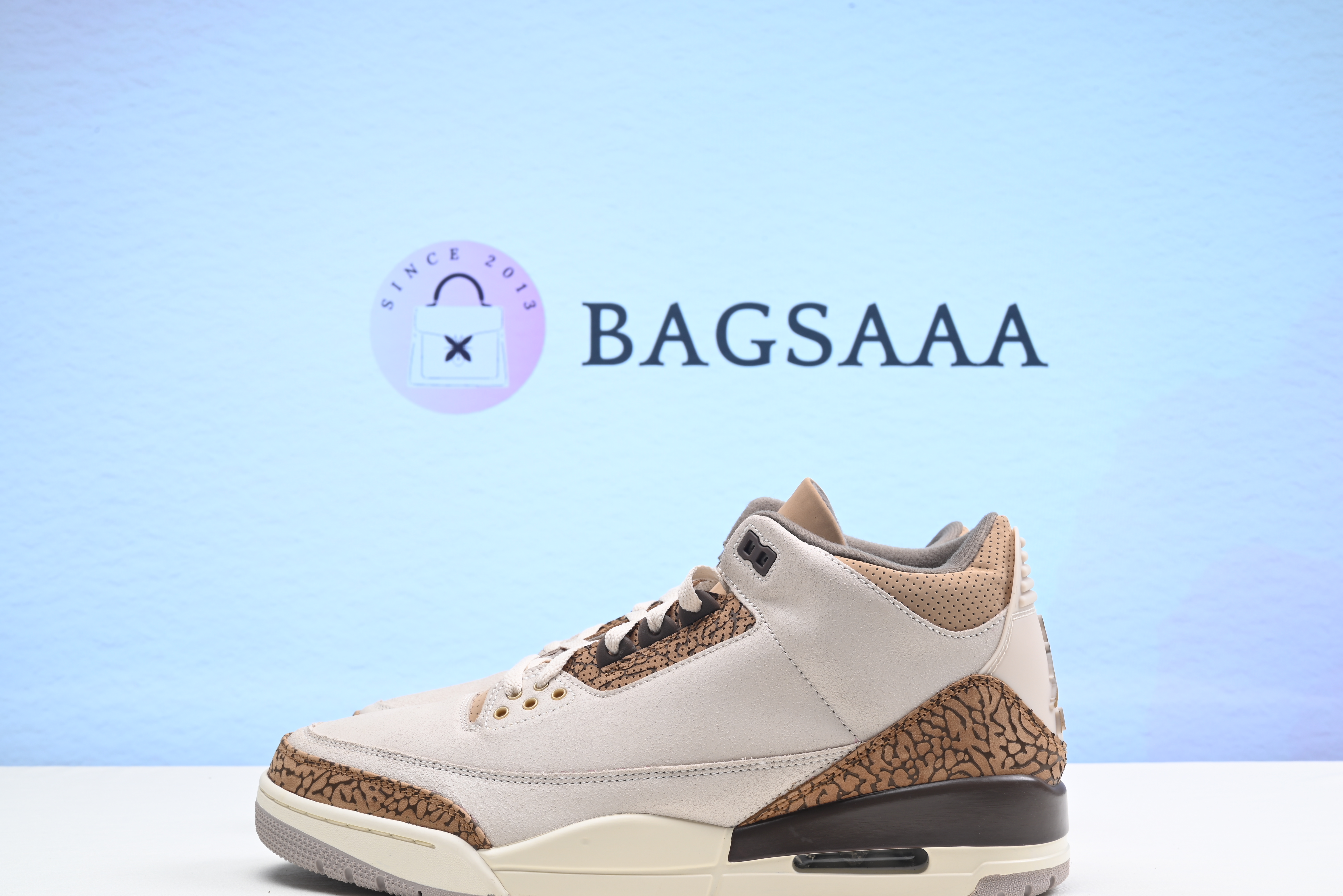AIR JORDAN 3 RETRO LIGHT OREWOOD BROWN/METALLIC GOLD