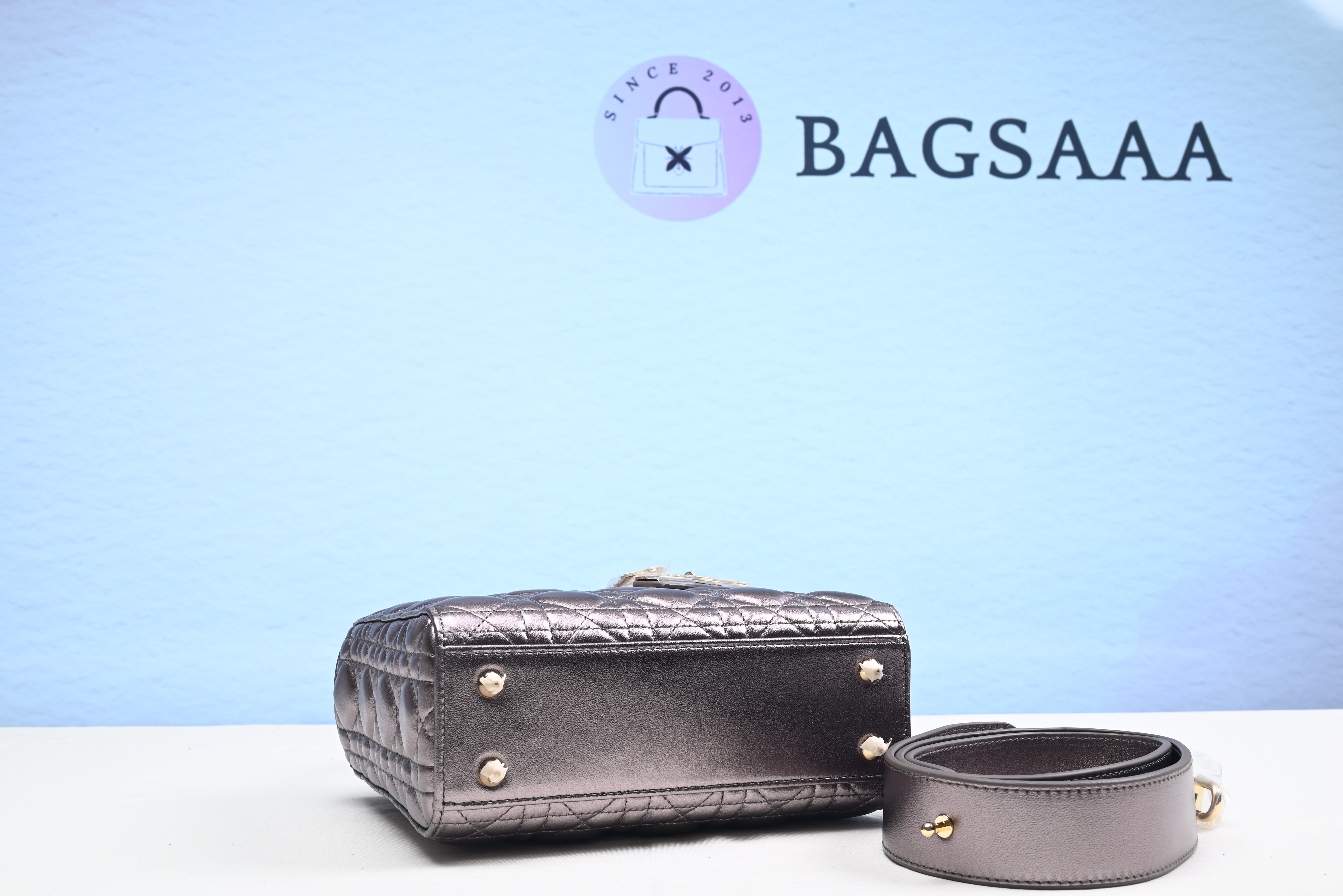 Bagsaaa D10r Medium Lady Dark Silver Gold Hardware
