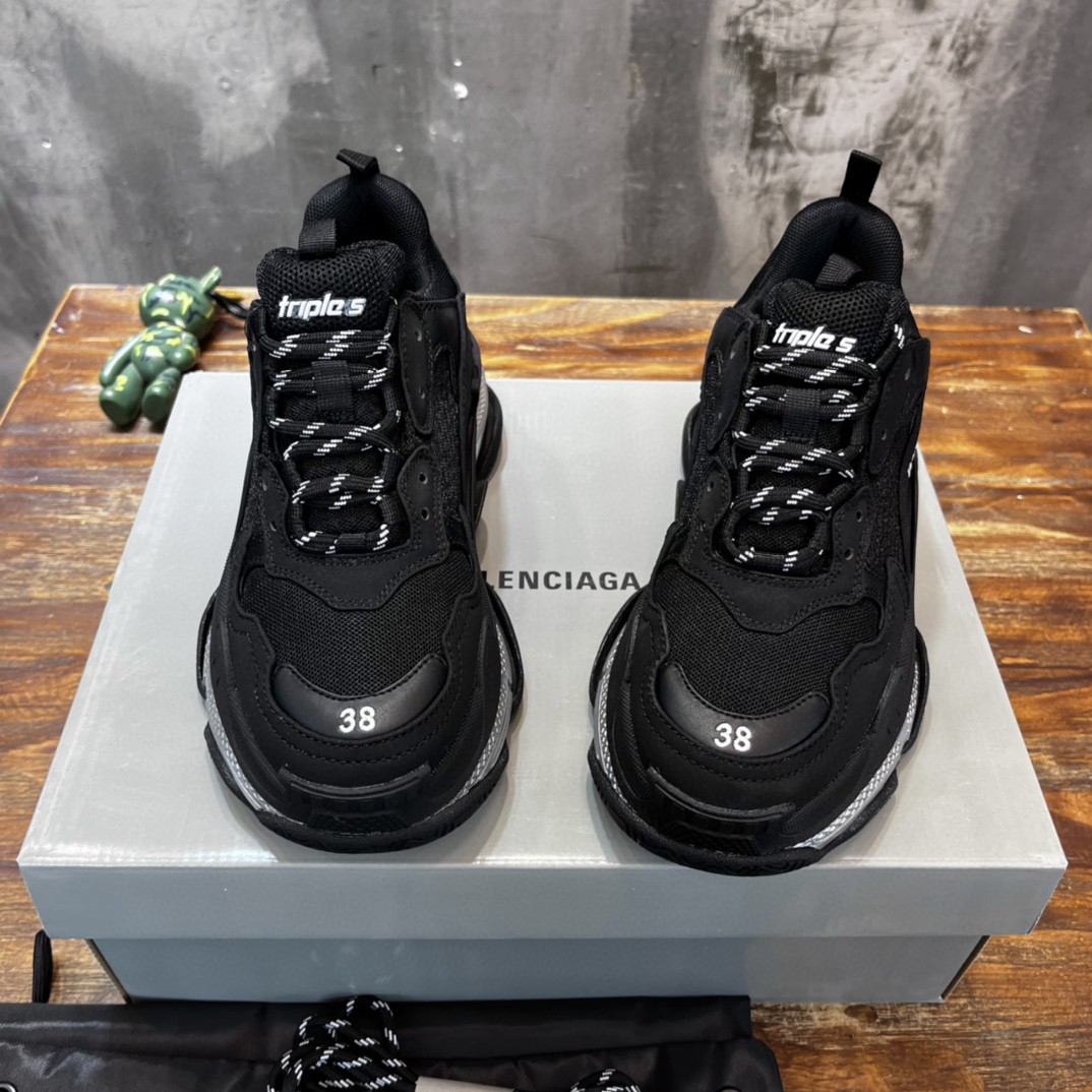 BAGSAAA Ba1en*iaga BLACK ‘TRIPLE S’ SNEAKERS BLACK