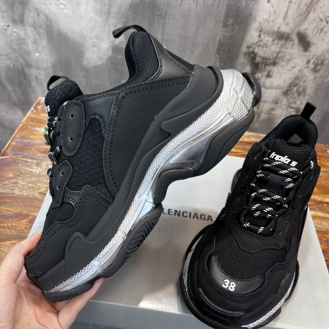 BAGSAAA Ba1en*iaga BLACK ‘TRIPLE S’ SNEAKERS BLACK