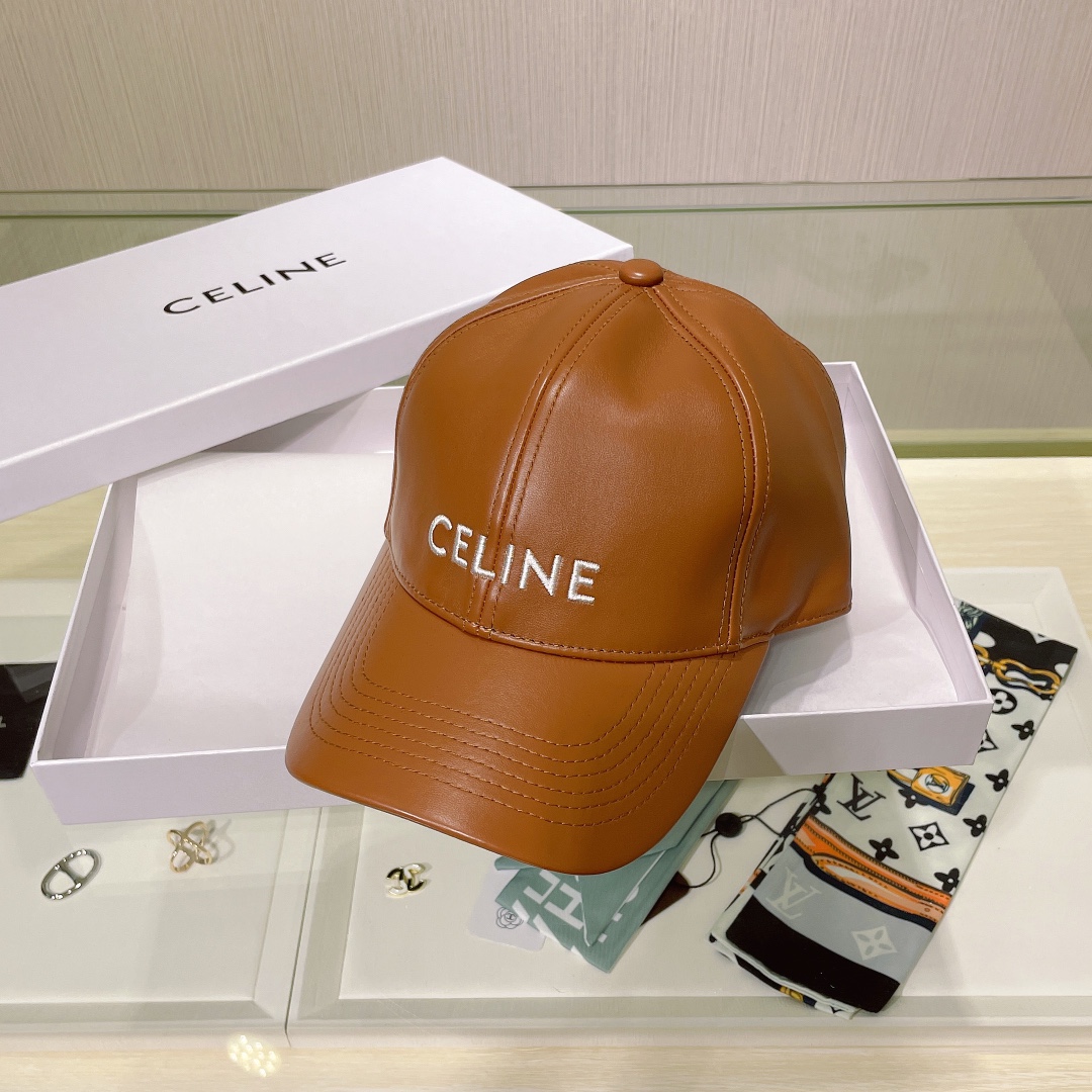 Bagsaaa Ce1i*e Cap Brown Leather