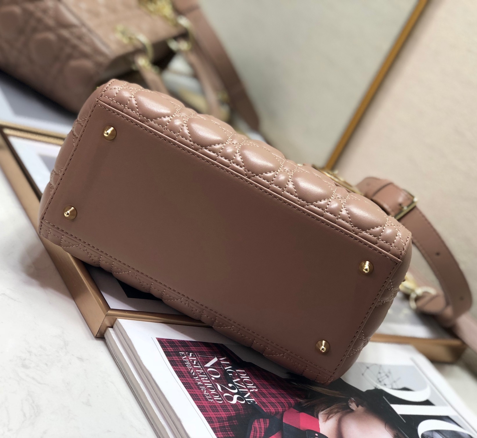 Bagsaaa D10r Lady Medium Nude Bag 24cm