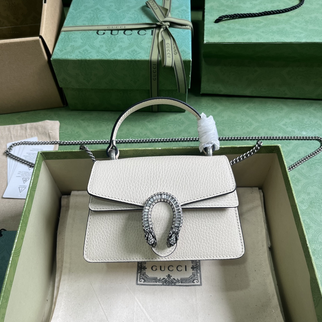 Bagsaaa Gvc*1 Dionysus mini top handle in white - 18x12x6cm